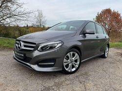 Mountaingrau Gebraucht 2017 Mercedes 200 Edition Limousine | 17.990 € (Fairer Preis)