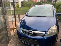 Blau Gebraucht 2009 Opel Zafira Van / Kleinbus | 2.200 € (Guter Preis)