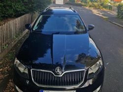 Schwarz Gebraucht 2015 Skoda Octavia Kombi | 6.500 € (Guter Preis)