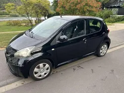 Schwarz Gebraucht 2008 Toyota Aygo Kleinwagen | 4.000 € (Etwas zu teuer)