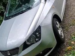 Silber Gebraucht 2016 Seat Ibiza Limousine | 5.100 € (Guter Preis)