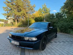 Blau Gebraucht 2001 BMW 740 Limousine | 11.700 € (Fairer Preis)