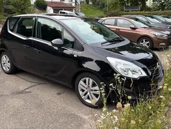 Schwarz Gebraucht 2012 Opel Meriva Van / Kleinbus | 3.500 € (Superpreis)