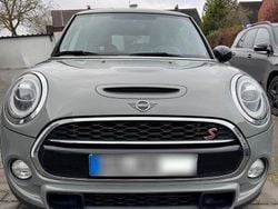 Grau Gebraucht 2018 Mini Cooper S Kleinwagen | 16.499 € (Fairer Preis)