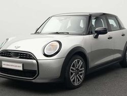 Grau Gebraucht 2024 Mini Cooper Classic Kleinwagen | 27.504 € (Fairer Preis)