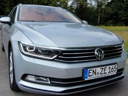 Silber Gebraucht 2018 VW Passat Highline Kombi | 15.250 €