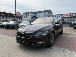 Schwarz Gebraucht 2015 Skoda Superb Style Limousine | 14.990 € (Guter Preis)