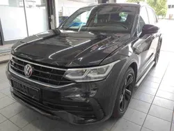 Deep black Gebraucht 2022 VW Tiguan R-line SUV | 24.590 € (Guter Preis)