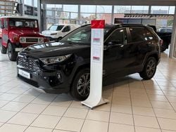 Tiefschwarz mica metallic Neu 2025 Toyota RAV4 Hybrid Team SUV | 45.490 € (Fairer Preis)