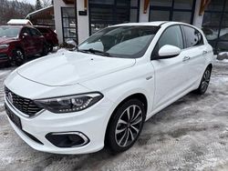 Weiß Gebraucht 2017 Fiat Tipo Lounge Limousine | 8.999 € (Guter Preis)