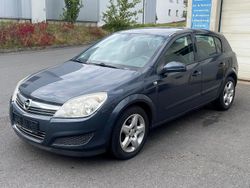 Grau Gebraucht 2007 Opel Astra Edition Limousine | 1.950 € (Fairer Preis)