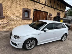 Weiß Gebraucht 2015 Audi A3 S-Line Kombi | 11.500 €