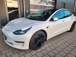 Weiß Gebraucht 2023 Tesla Model 3 Limousine | 27.900 € (Fairer Preis)