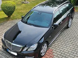 Schwarz Gebraucht 2012 Mercedes E350 Kombi | 11.500 € (Fairer Preis)