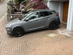 Grau Gebraucht 2019 Hyundai Kona Premium SUV | 17.999 € (Guter Preis)