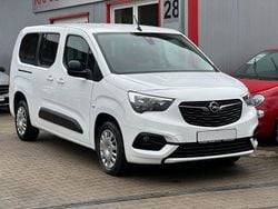 Weiß Gebraucht 2022 Opel Combo Life Van / Kleinbus | 16.995 € (Guter Preis)
