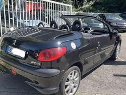 Schwarz Gebraucht 2002 Peugeot 206 CC Cabrio | 1.300 € (Fairer Preis)