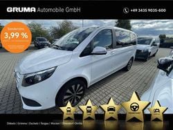 Bergkristallweiß Gebraucht 2019 Mercedes V220 Edition Van / Kleinbus | 37.880 € (Guter Preis)