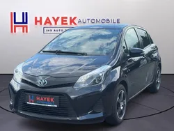 Schwarz Gebraucht 2012 Toyota Yaris Hybrid Life Limousine | 7.800 € (Etwas zu teuer)