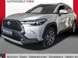 Silber Neu 2025 Toyota Corolla Cross Comfort SUV | 36.889 € (Etwas zu teuer)