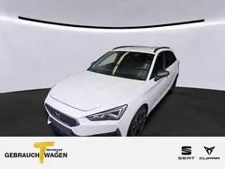 Weiß Gebraucht 2021 Cupra Leon VZ Limousine | 22.830 € (Fairer Preis)