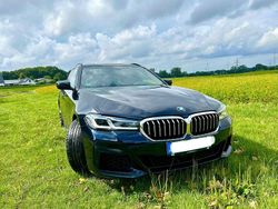 Schwarz Gebraucht 2021 BMW 530e Shadowline Kombi | 36.800 € (Teuer)