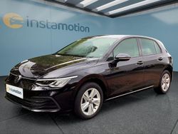 Schwarz Gebraucht 2023 VW Golf VIII Kleinwagen | 19.999 € (Guter Preis)