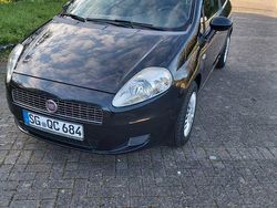 Schwarz Gebraucht 2008 Fiat Grande Punto Dynamic Kleinwagen | 1.750 € (Guter Preis)