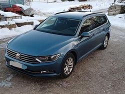 Blau Gebraucht 2016 VW Passat Comfortline Kombi | 9.300 € (Guter Preis)