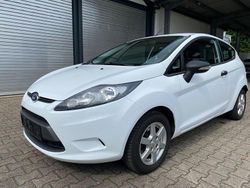 Weiß Gebraucht 2012 Ford Fiesta Kleinwagen | 4.890 € (Fairer Preis)