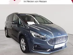 Blau Gebraucht 2020 Ford S-MAX Titanium Van / Kleinbus | 15.489 € (Teuer)