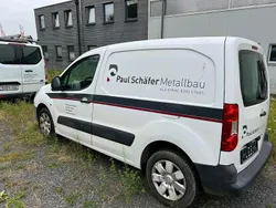 Weiß Gebraucht 2012 Citroën Berlingo Van / Kleinbus | 3.500 € (Superpreis)