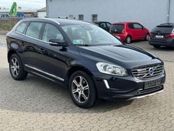 Blau Gebraucht 2017 Volvo XC60 SUV | 12.850 € (Superpreis)