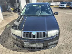 Schwarzmagic perleffekt Gebraucht 2006 Skoda Fabia Cool Edition Kleinwagen | 495 € (Superpreis)