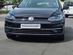 Schwarz Gebraucht 2017 VW Golf VII Sound Kombi | 15.499 € (Etwas zu teuer)