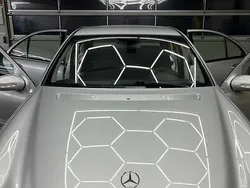 Silber Gebraucht 2000 Mercedes C200 Limousine | 1.500 €