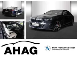 M carbonschwarz metallic Gebraucht 2024 BMW i5 Limousine | 59.740 €