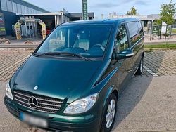 Grün Gebraucht 2007 Mercedes Viano Van / Kleinbus | 10.500 € (Etwas zu teuer)