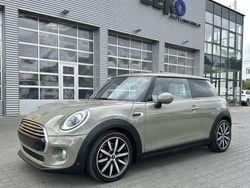 Grau Gebraucht 2019 Mini Cooper Kleinwagen | 19.400 € (Fairer Preis)
