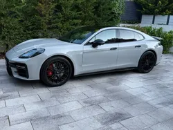 Grau Gebraucht 2024 Porsche Panamera GTS Limousine | 152.000 €