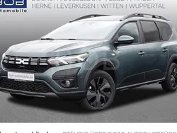 Grün Gebraucht 2024 Dacia Jogger Expression Van / Kleinbus | 20.276 € (Fairer Preis)