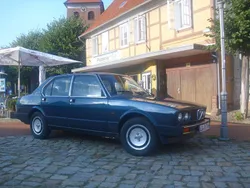 Blau Gebraucht 1985 Alfa Romeo Alfetta Quadrifoglio Limousine | 5.600 €