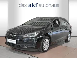 Onyx schwarz Gebraucht 2021 Opel Astra Edition Kombi | 14.950 € (Guter Preis)
