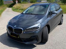 Grau Gebraucht 2019 BMW 218 Sport Line Van / Kleinbus | 15.200 € (Guter Preis)