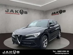 Colore esterno nero v... Gebraucht 2018 Alfa Romeo Stelvio Super SUV | 30.990 € (Fairer Preis)