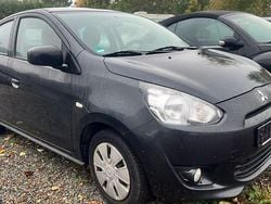 Grau Gebraucht 2015 Mitsubishi Space Star Classic Collection Kleinwagen | 3.900 € (Guter Preis)