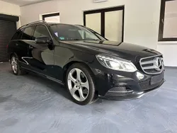 Schwarz Gebraucht 2016 Mercedes E200 Limousine | 15.450 € (Fairer Preis)