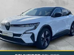 Weiß Neu 2025 Renault Mégane Komfort Limousine | 45.440 € (Etwas zu teuer)