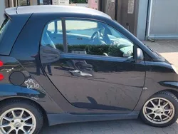 Schwarz Gebraucht 2009 Smart ForTwo Coupé Pure Coupé | 3.240 € (Fairer Preis)