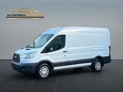 Weiß Gebraucht 2019 Ford Transit Trend Van / Kleinbus | 11.999 €